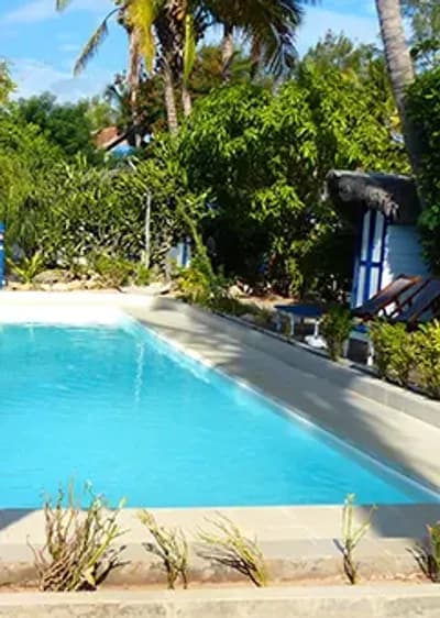 Hôtel de Catégorie moyenne sur la Côte Moyen Ouest